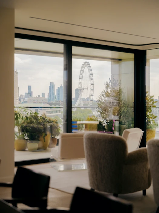 River Loft living area with refined finishes at 180 The Thames