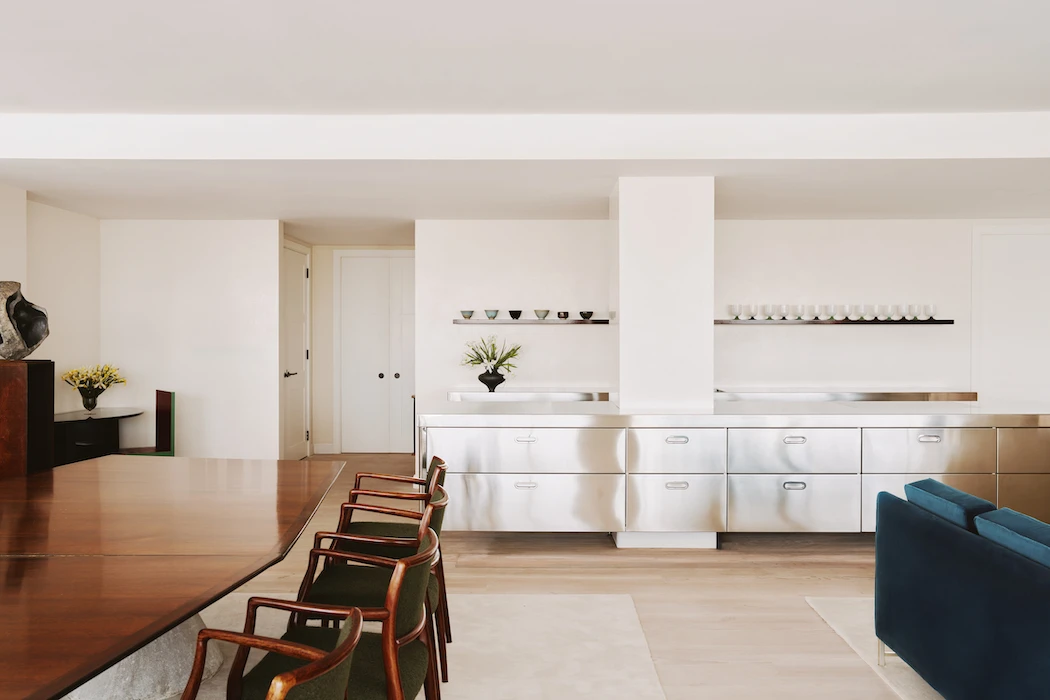 River Loft interior detail at 180 The Thames