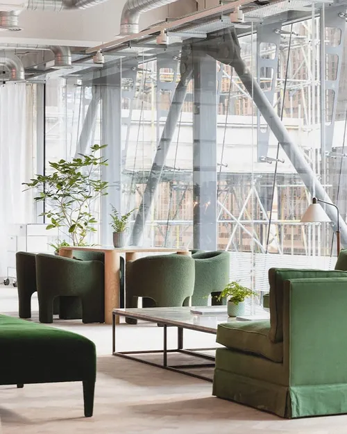 Office spaces at 180 The Strand