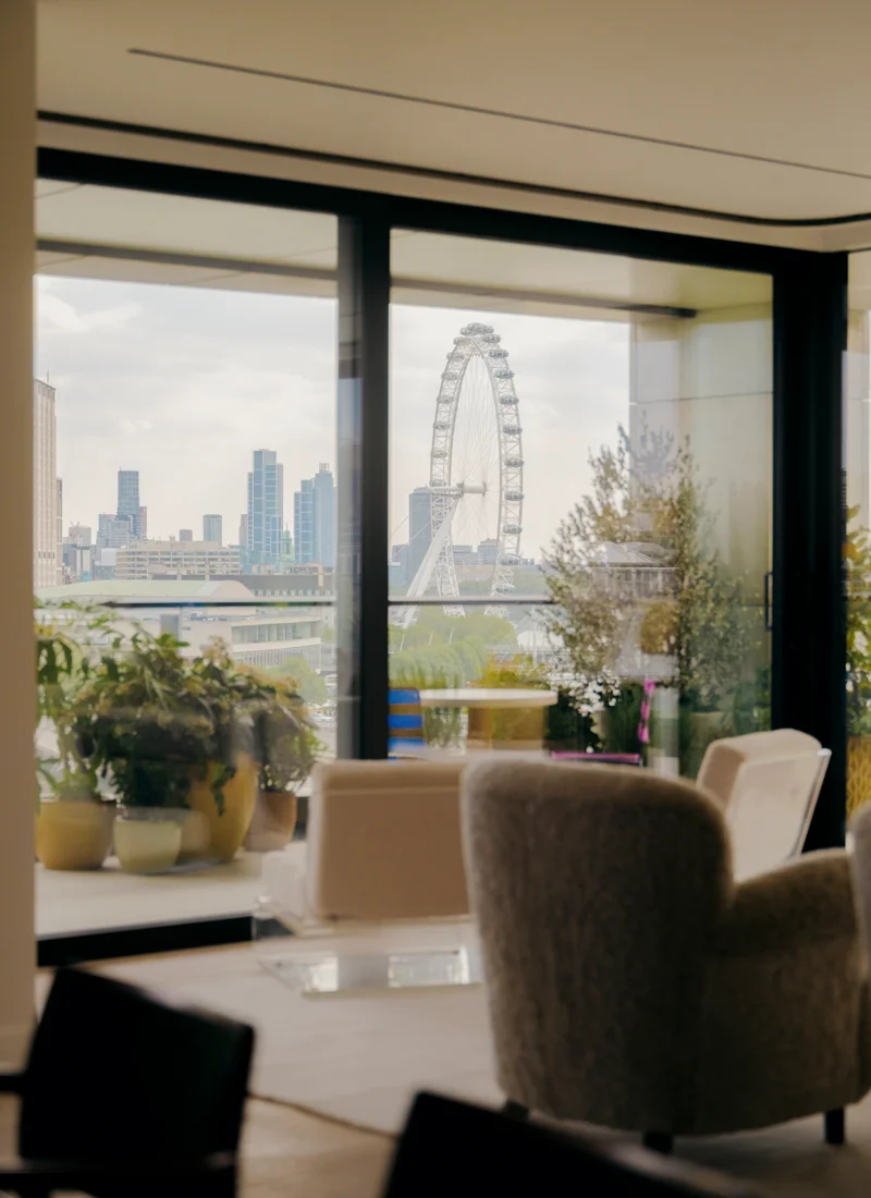 River Loft interior at 180 The Thames